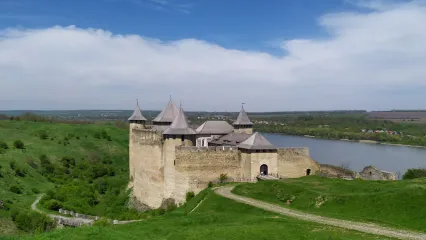 Одноденний тур: печера «Кришталева»/Хотинська Фортеця