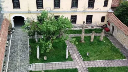 Музей старожитностей, Вірменський торговий будинок