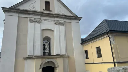 Музей мучеників. Костел Св. Михаїла і монастир Домініканок