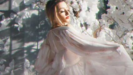 VIVIENNE MORT З ВОКАЛЬНИМ КВАРТЕТОМ